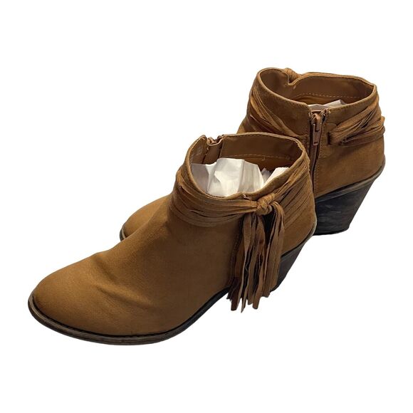 Time and Tru Women's Boots Sz 10 Brown Suede Heeled Side Zip Fringe Ankle Boots - Picture 3 of 10